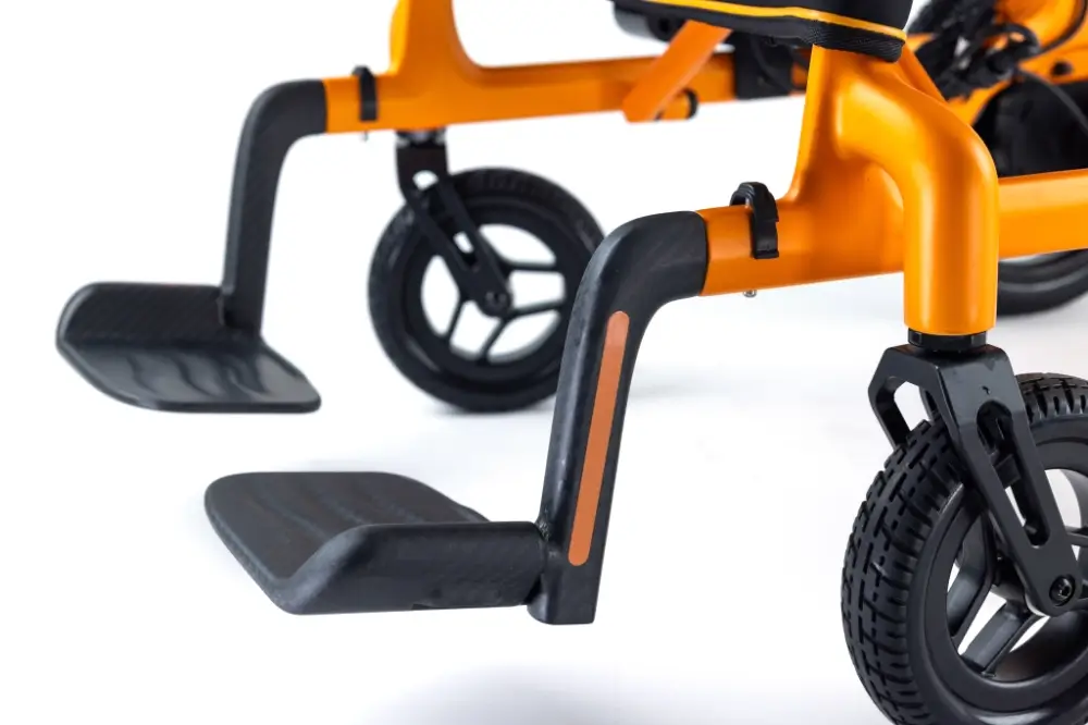 Carbon Flyer Electric Wheelchair - Image 5